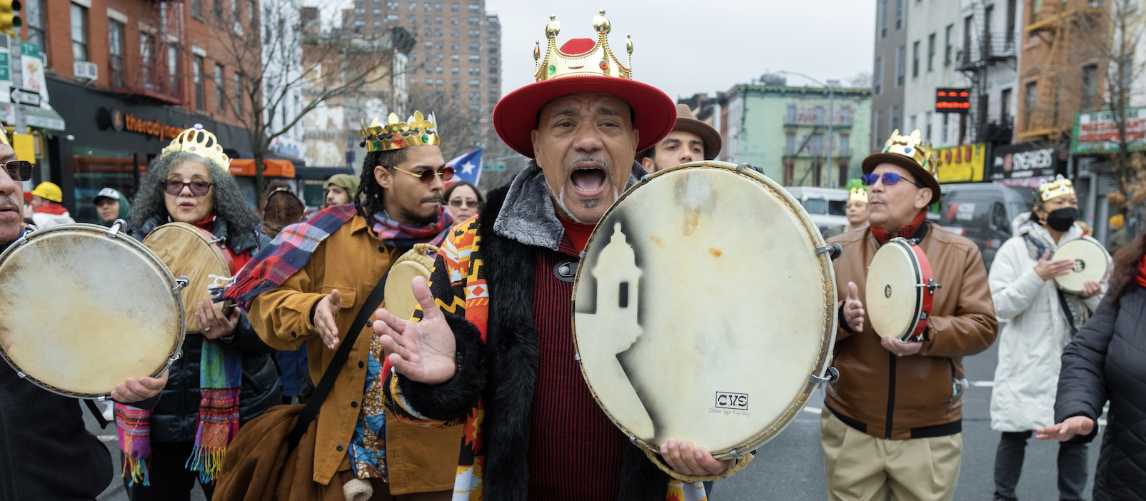 Photo of people celebrating Three Kings day