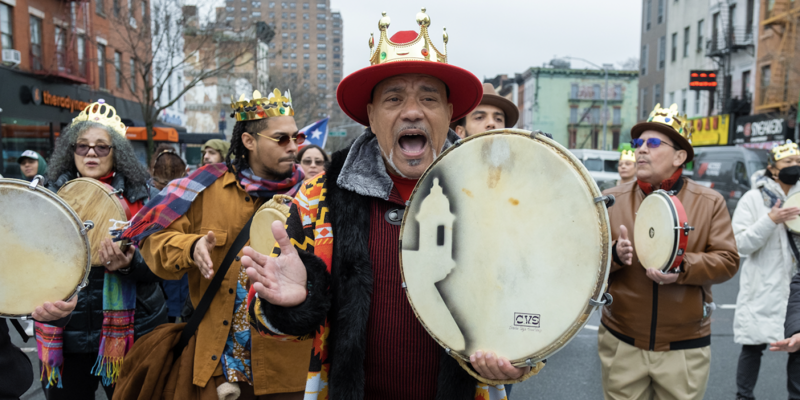 Photo of people celebrating Three Kings day